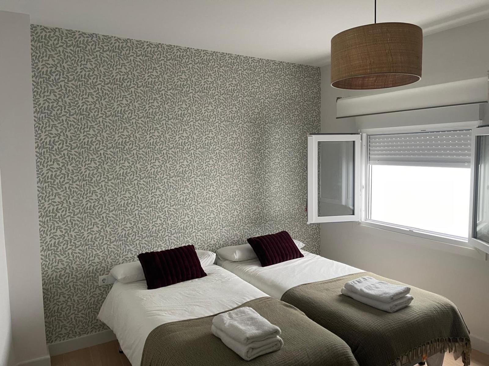 Apartamentos La Higuera 2 ロタ エクステリア 写真